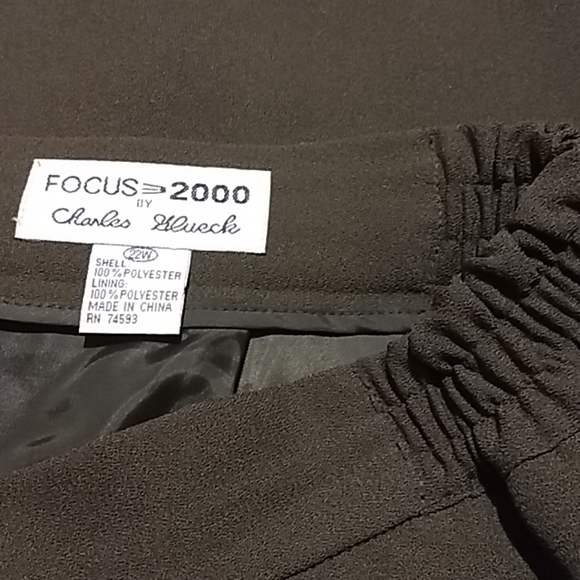 Skirt w/linning - Picture 4 of 5